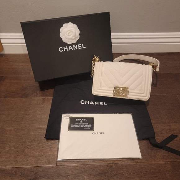 CHANEL SMALL BOY BAG (WHITE W/GOLD) - Picture 2 of 16